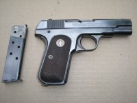 COLT .380.jpg